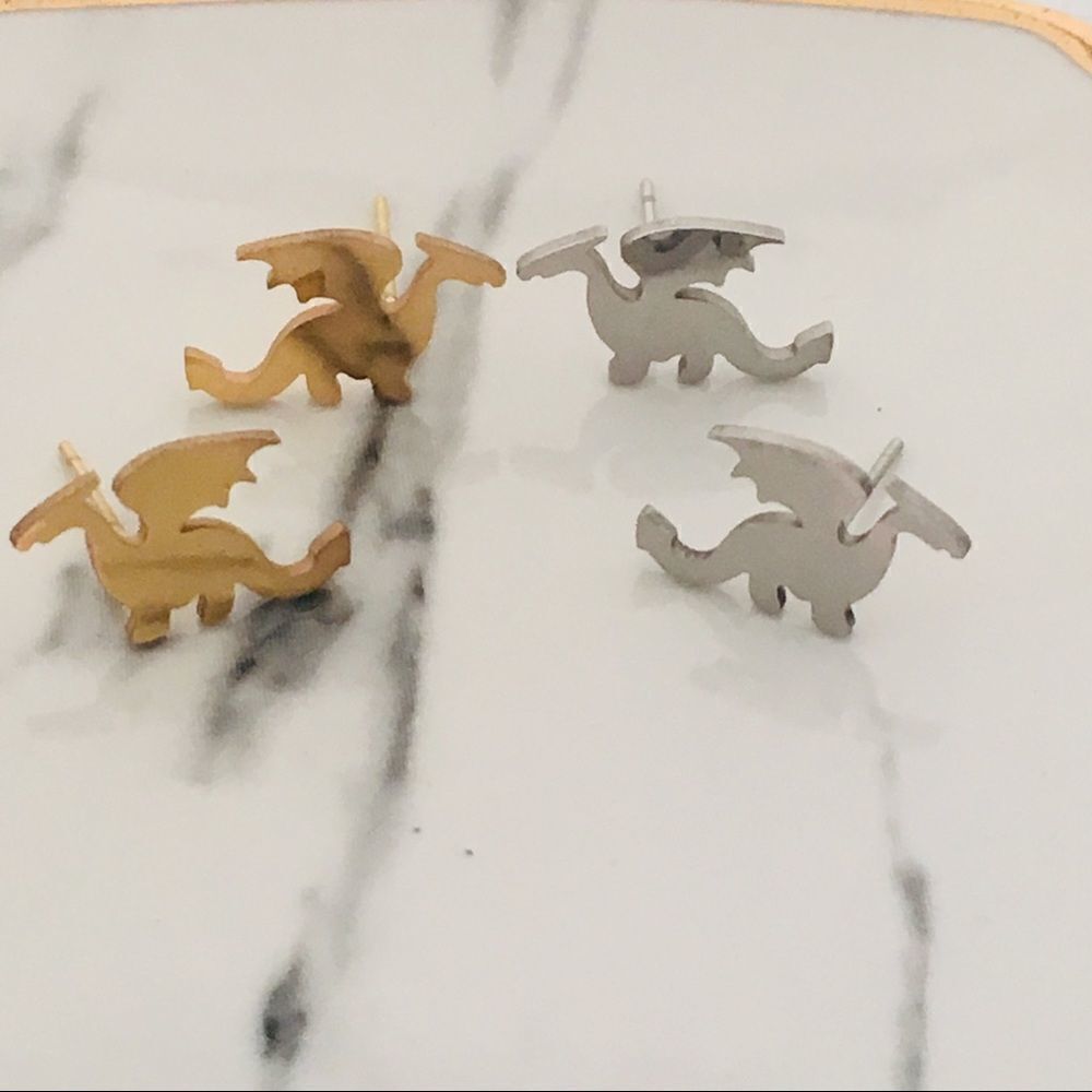 Dainty Dragon Gold Tone or Silver Tone Earrings NWT - Picture 4 of 9